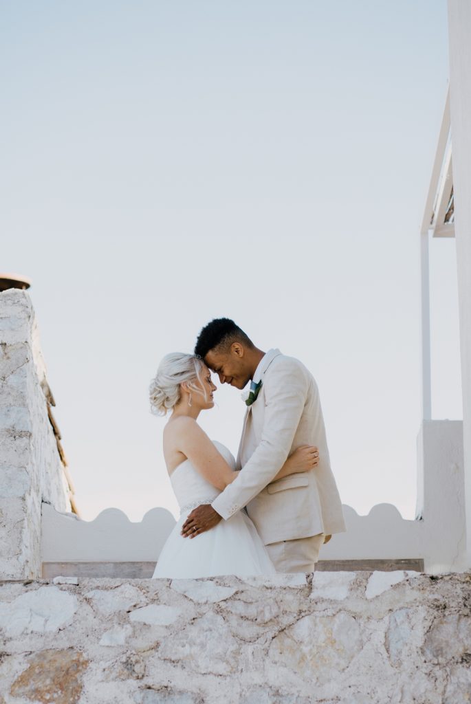 Santorini wedding photographer