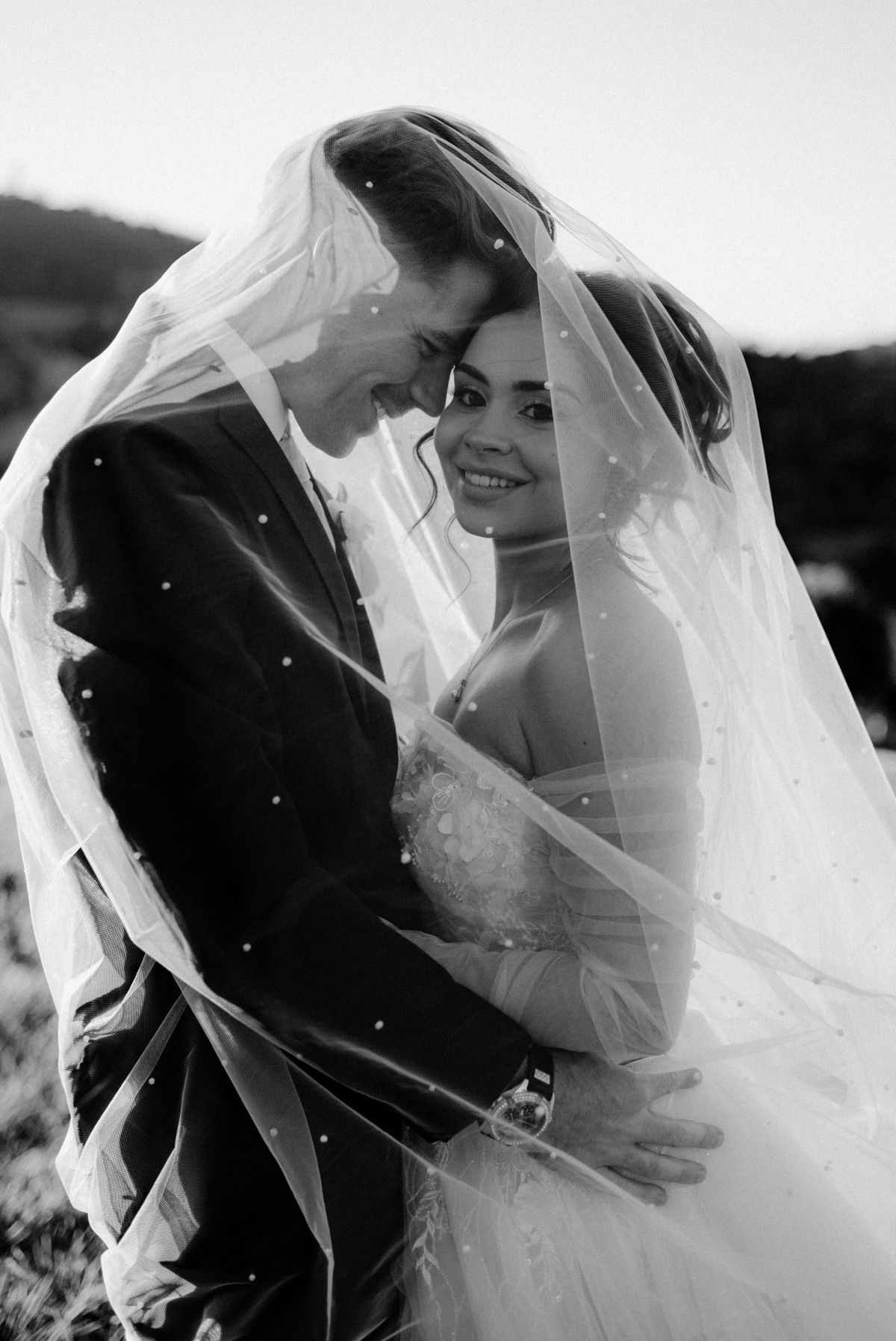 Editorial wedding portraits