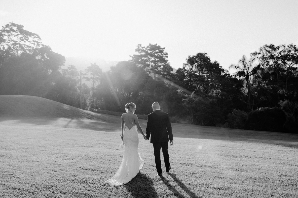 A modern Tweed Coast wedding at Elysian Hills with editorial style portraits